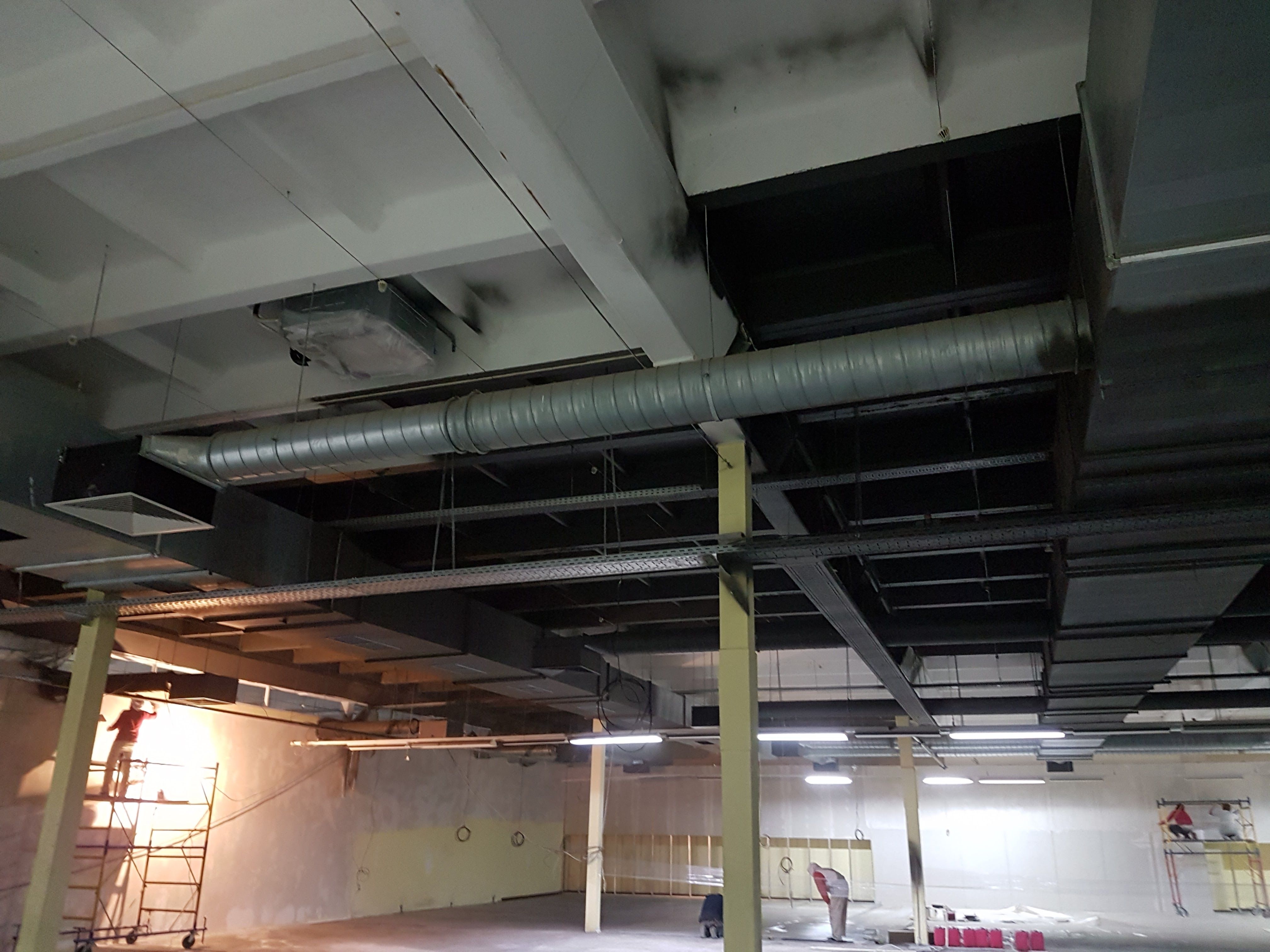 монтаж вентиляції для хімчистки монтаж вентиляції для хімчистки фото, зображення