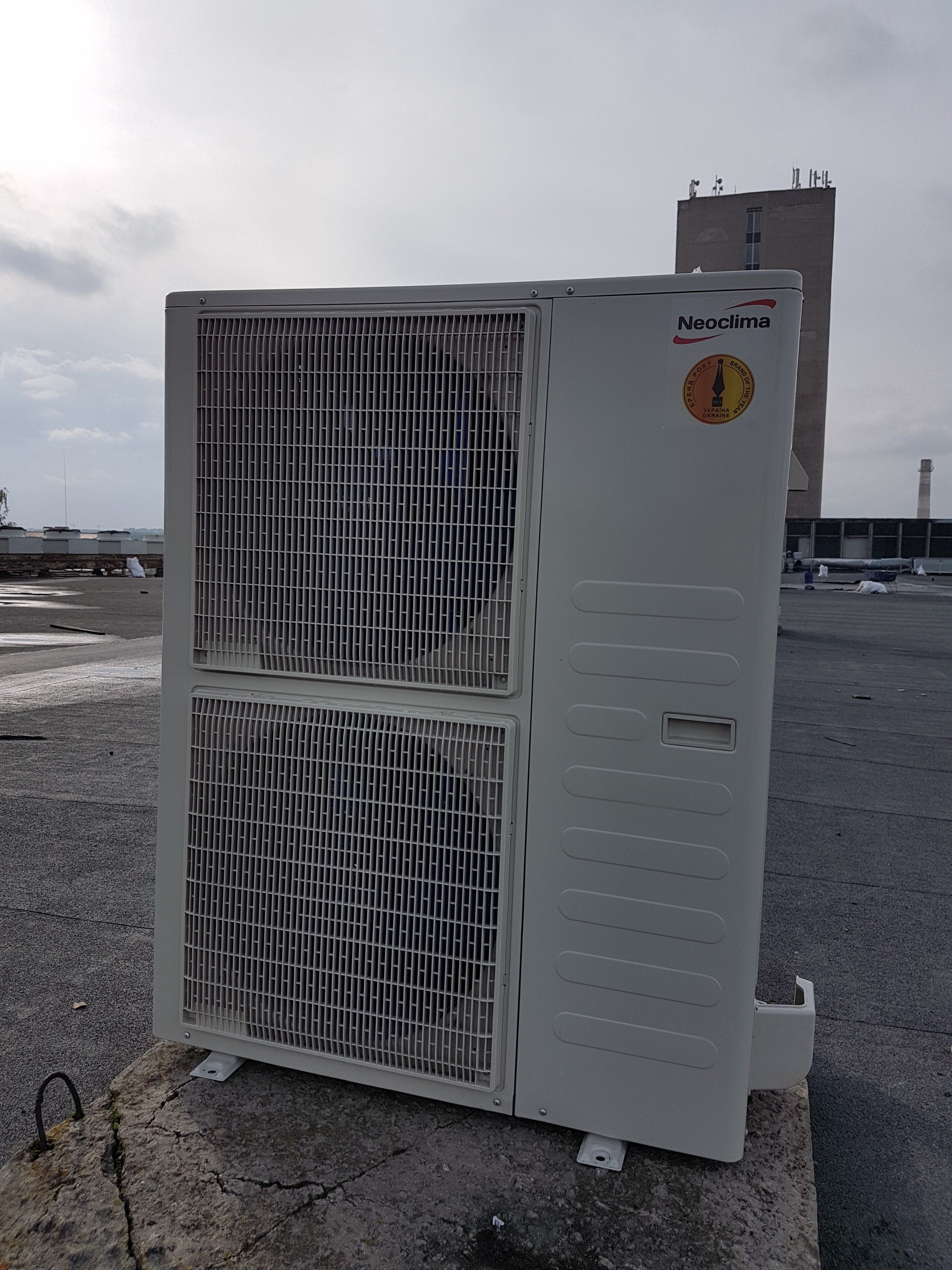 фото установки промышленного кондиционера фото установки промышленного кондиционера