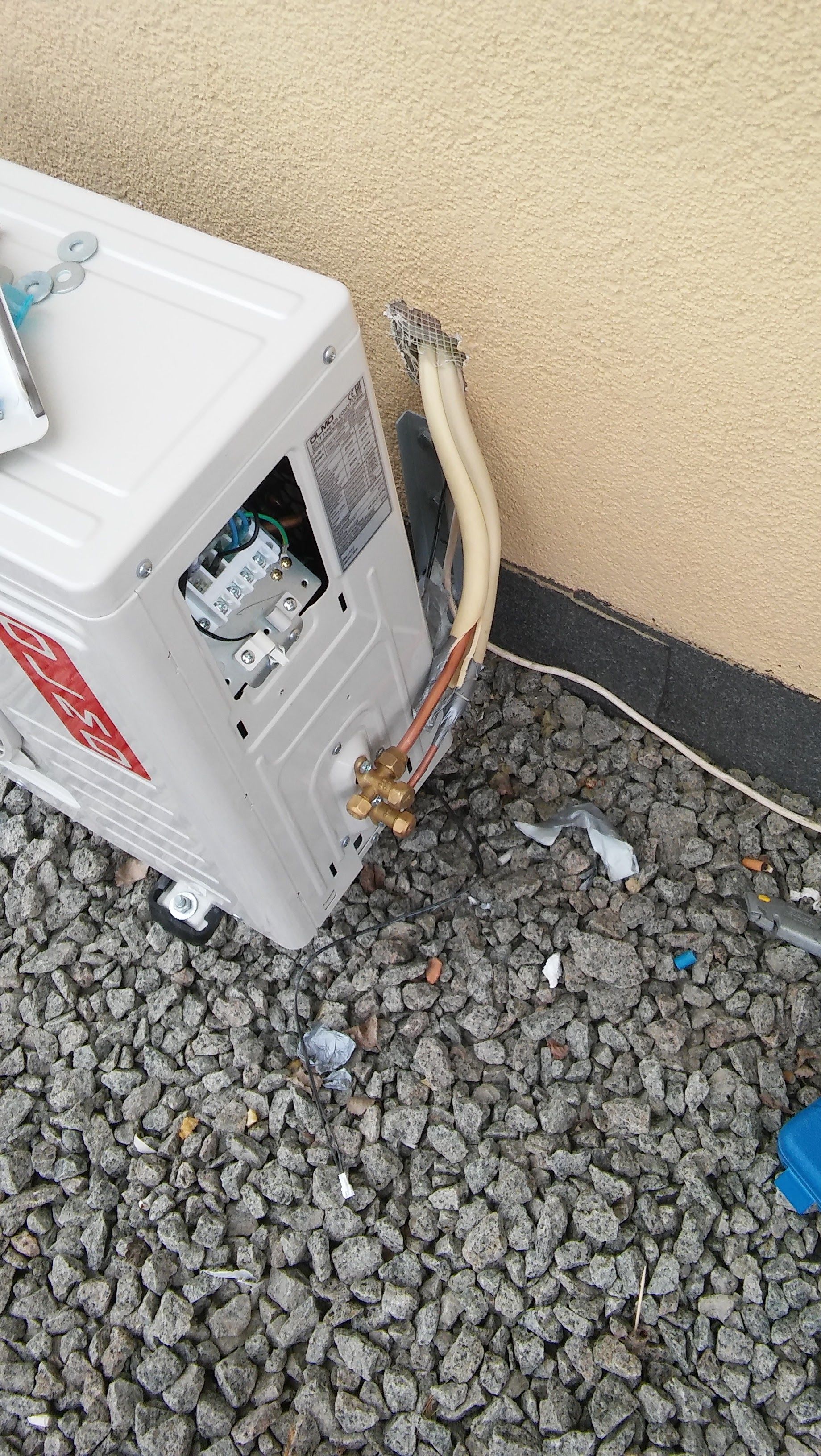 Монтаж трассы кондиционера Монтаж трассы кондиционера